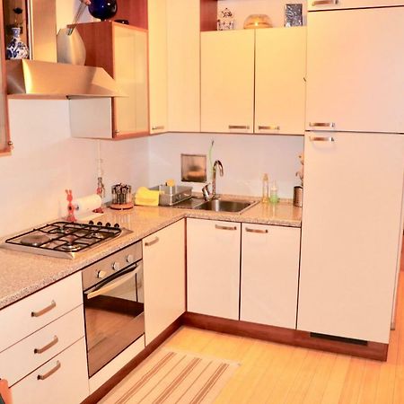 Artsy Apartment Загреб Екстериор снимка