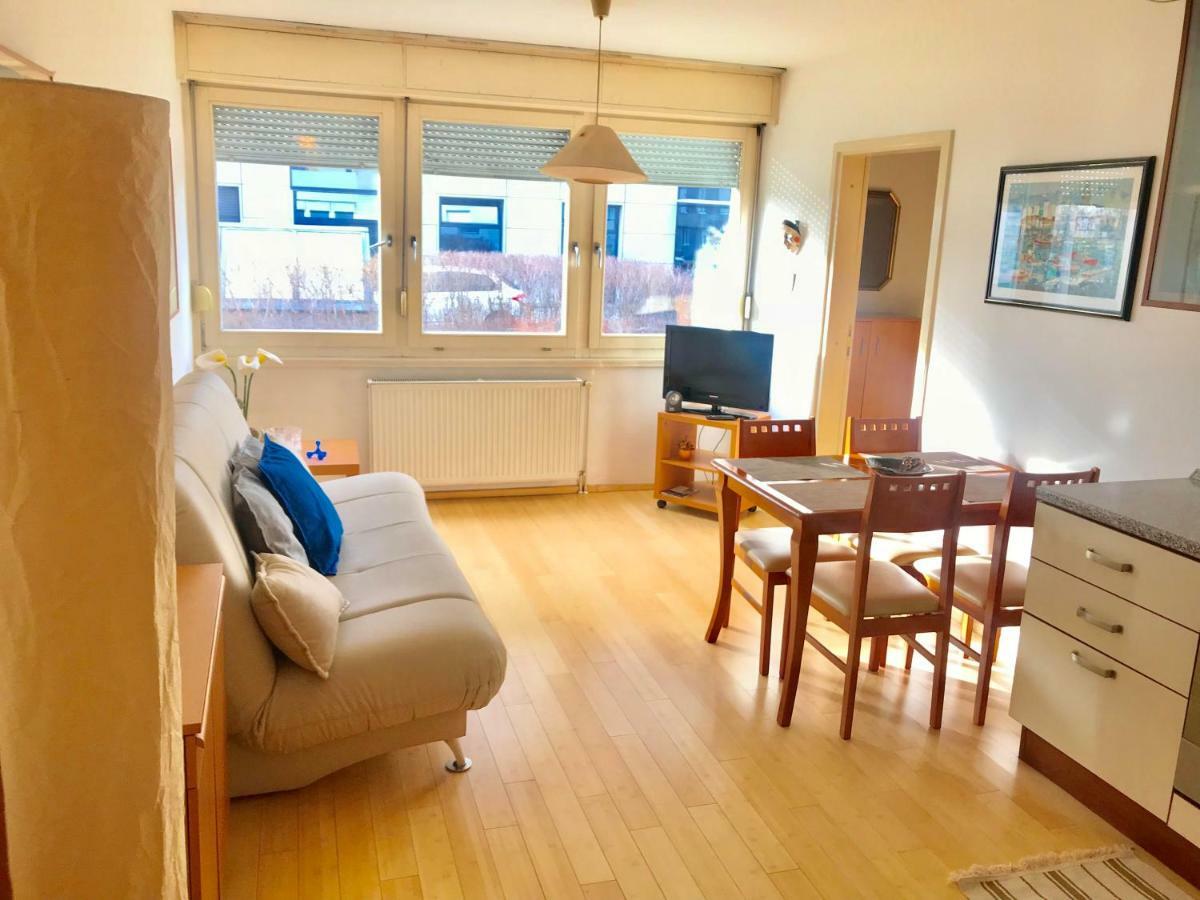 Artsy Apartment Загреб Екстериор снимка