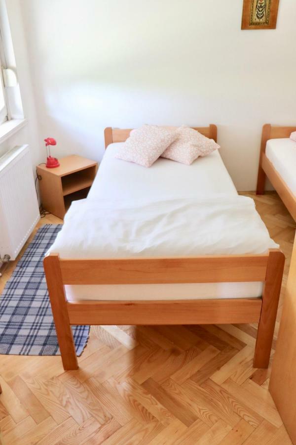 Artsy Apartment Загреб Екстериор снимка